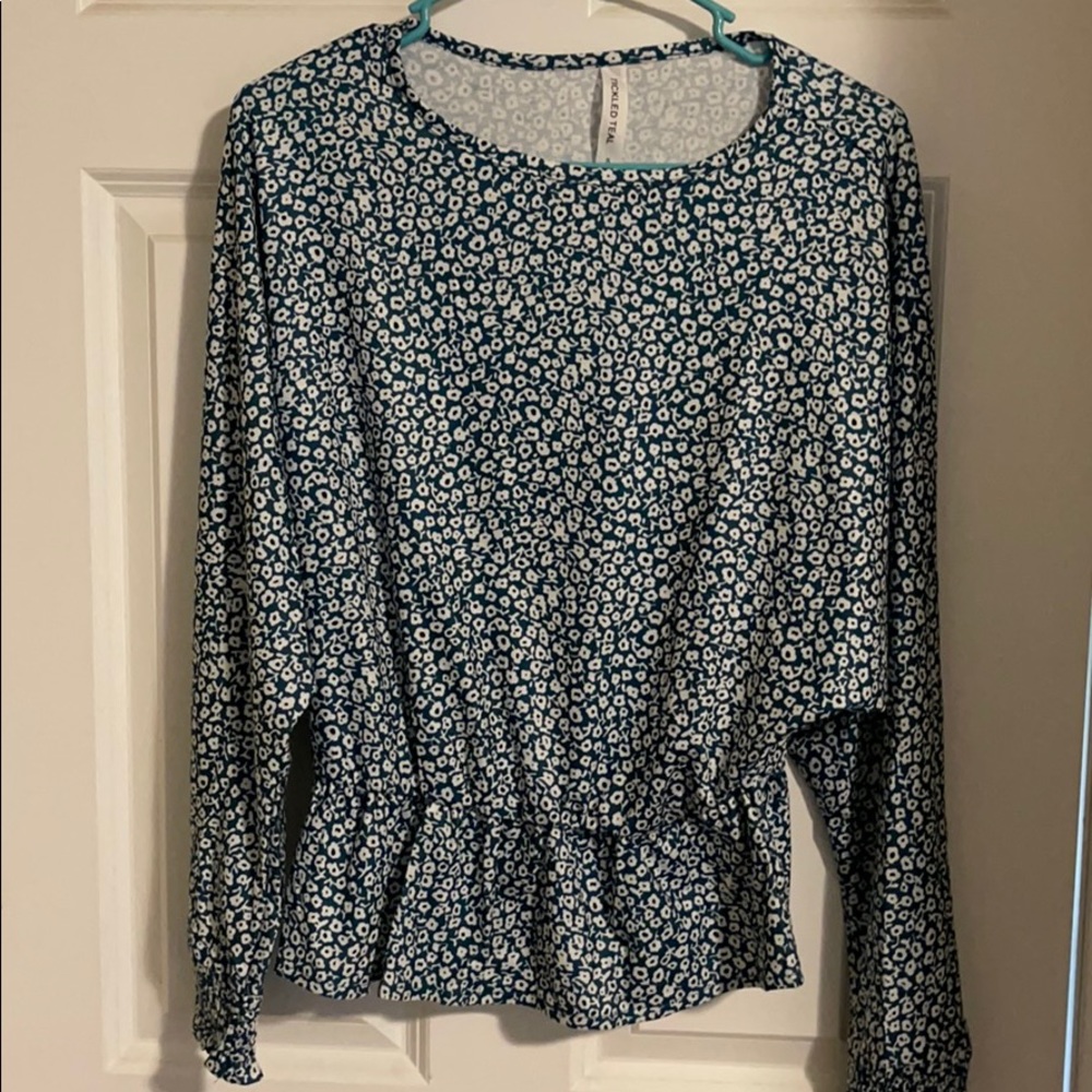 Women’s Small Silk Blouse